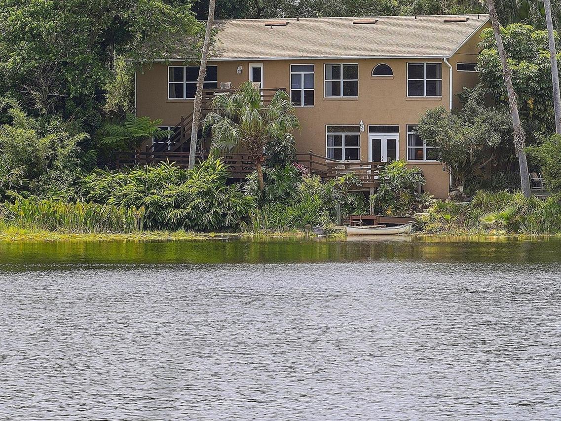 1625 Abrams Rd., Eustis, FL 32726