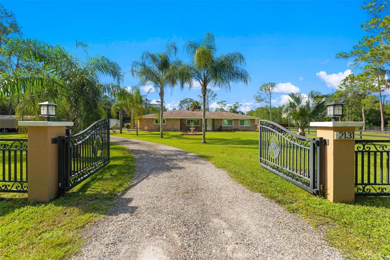 2131 W Poinsettia Dr., Port Orange, FL 32128