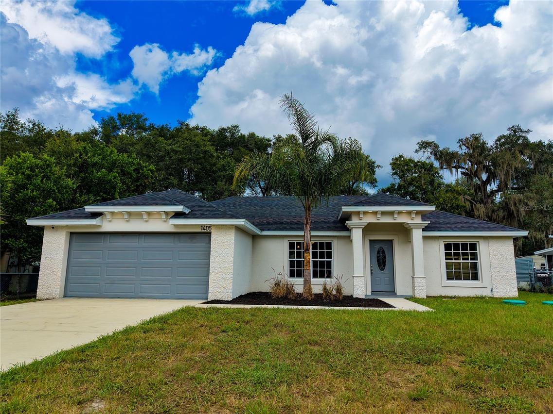 1405 E Voorhis Ave., Deland, FL 32724