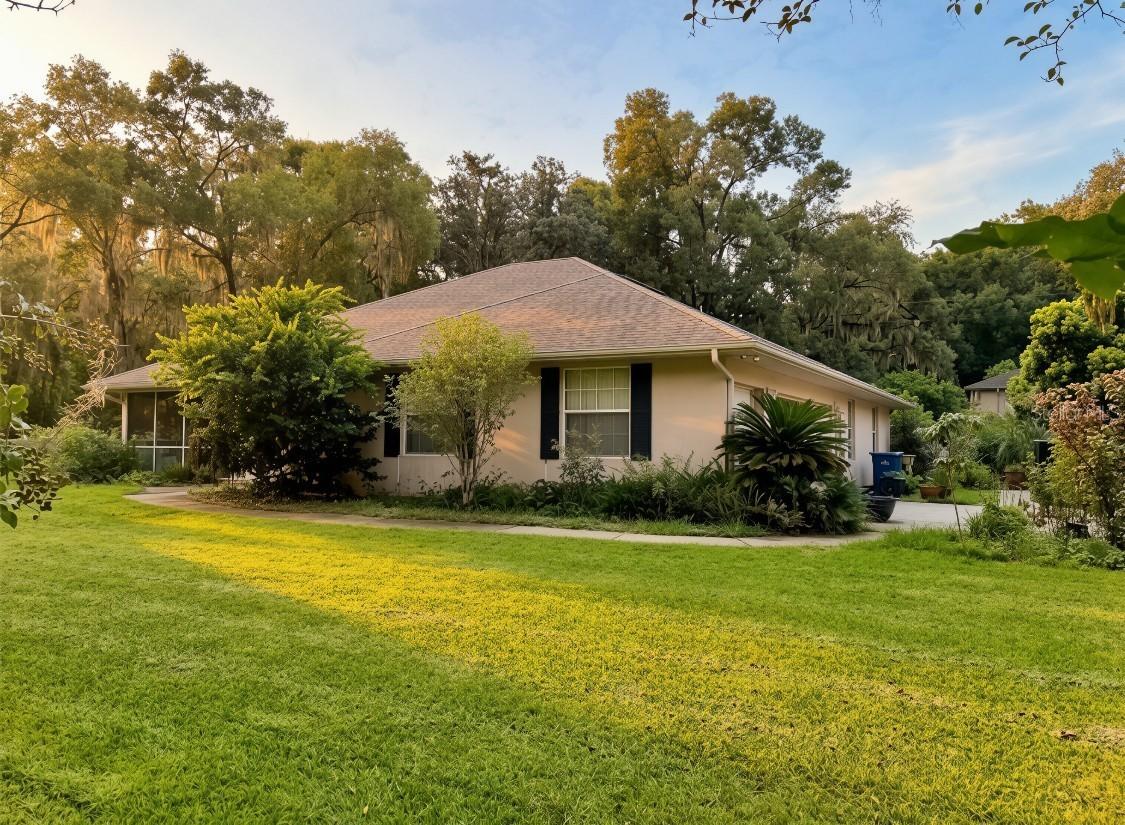 1880 Whippoorwill Ln., Deland, FL 32720