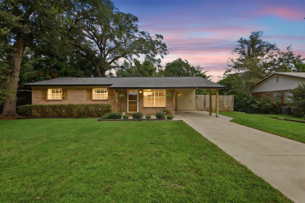 371 W Holly Dr., Orange City, FL 32763