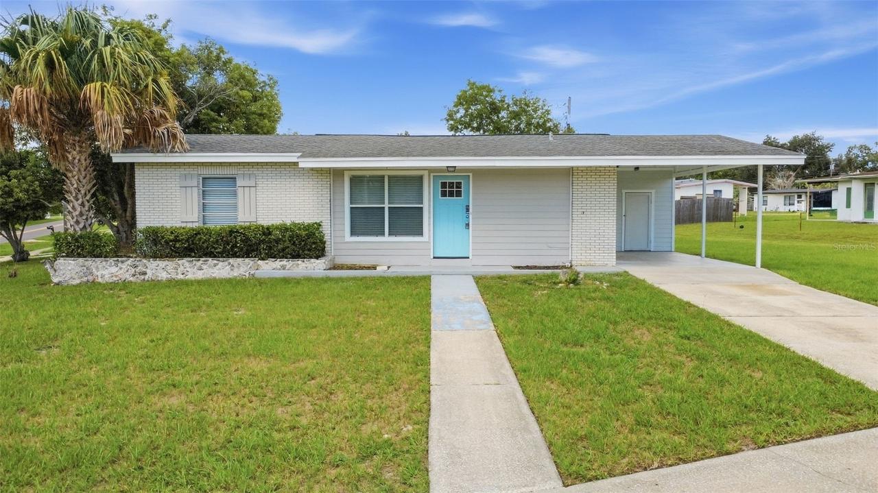 824 Radcliff St., Deltona, FL 32725