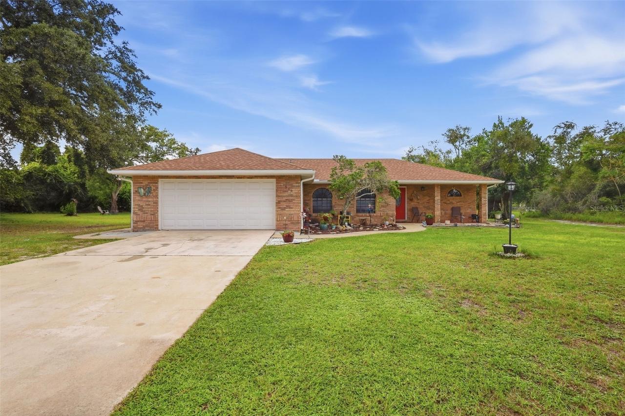 949 Collins Ave., Orange City, FL 32763