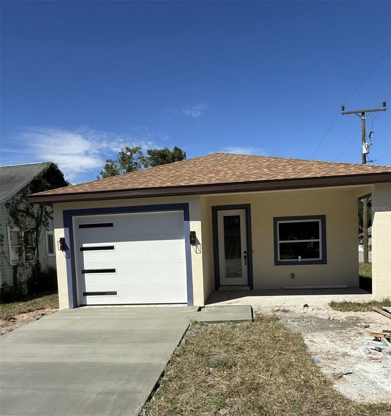 700 Loomis Ave., Daytona Beach, FL 32114