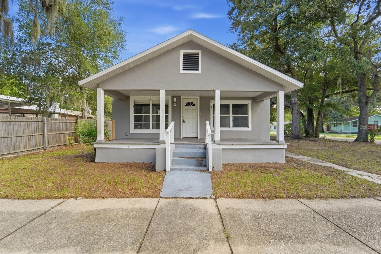 717 S Locust Ave., Sanford, FL 32771