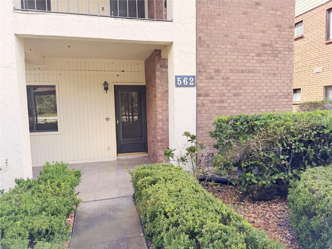 562 Belltower Ave. #220, Deltona, FL 32725