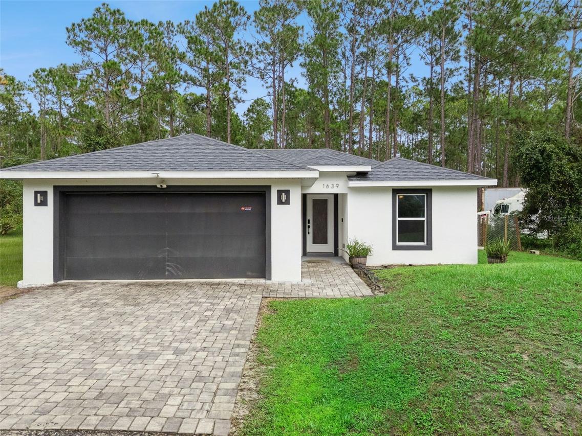 1639 11th Ave., Deland, FL 32724