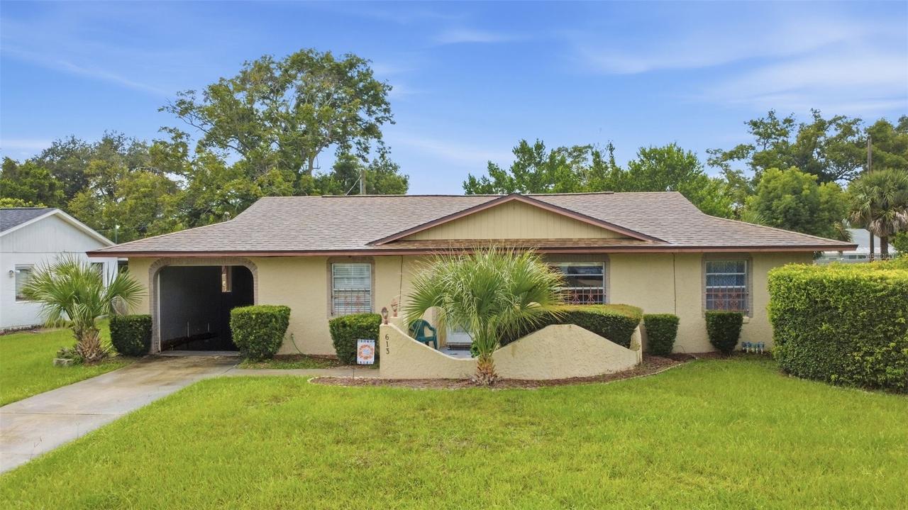 613 Larry Dr., Deland, FL 32724
