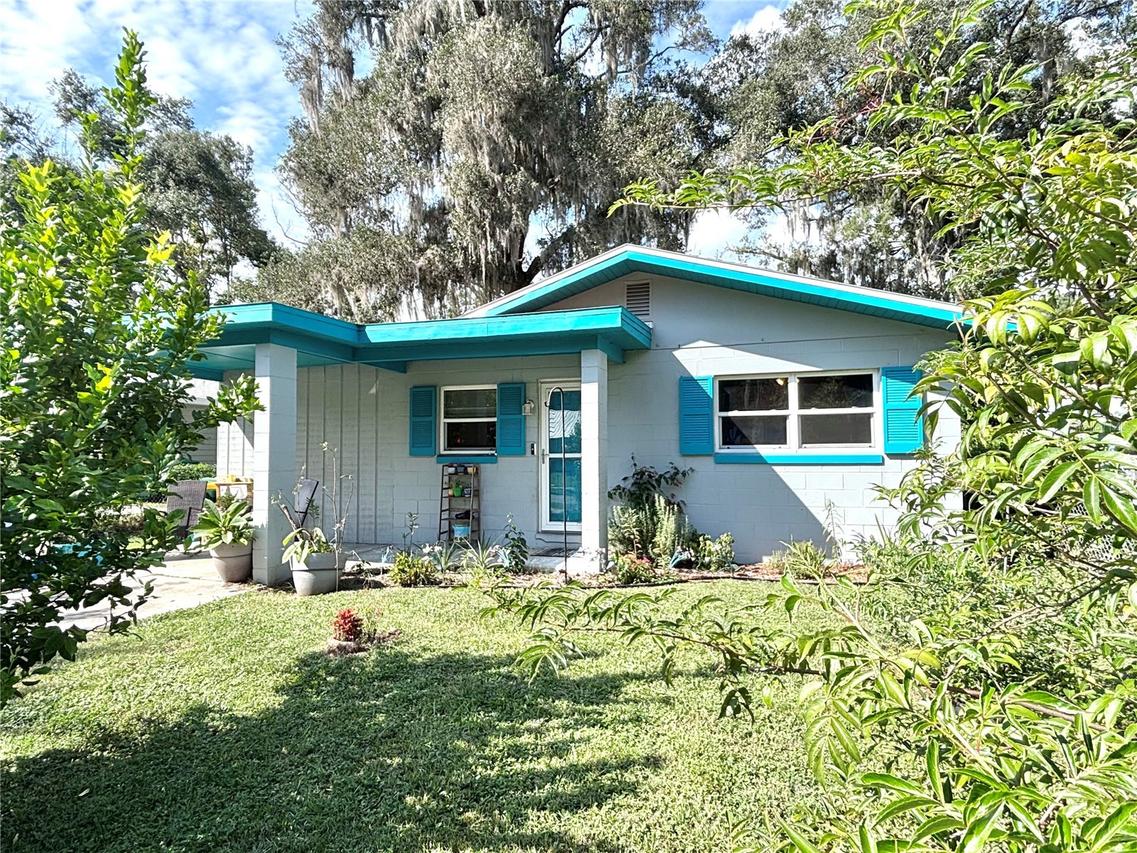 515 W Garrison Ave., Deland, FL 32720