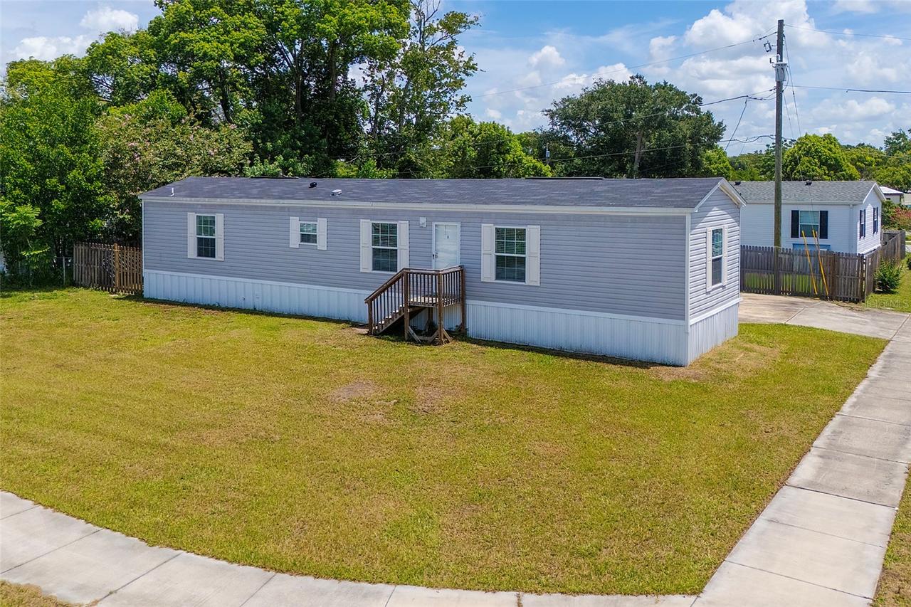 8207 Charlin Pkwy., Orlando, FL 32822