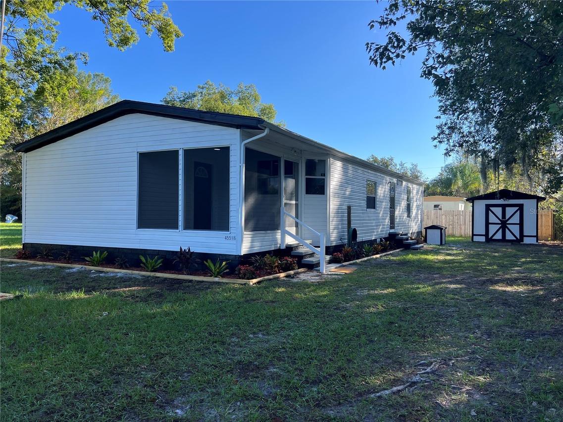 45518 Oak St., Paisley, FL 32767
