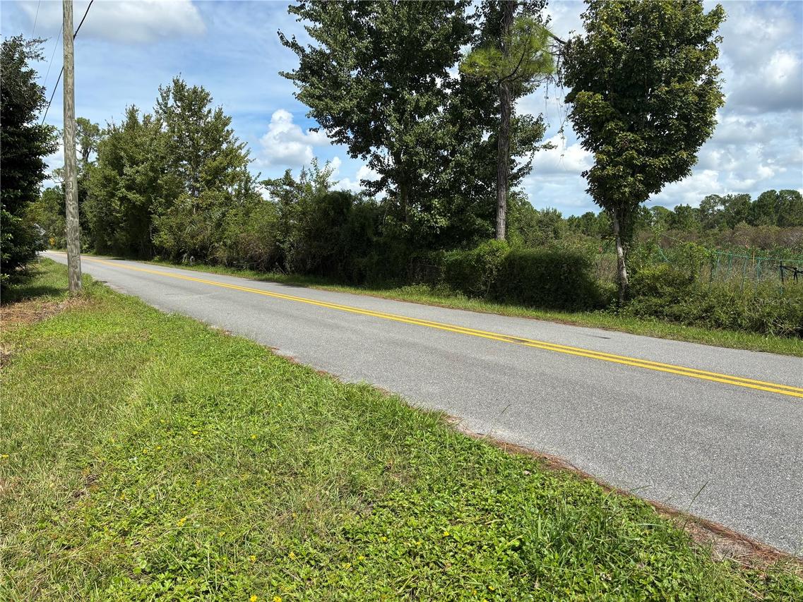 864 Rasley Rd., New Smyrna Beach, FL 32168