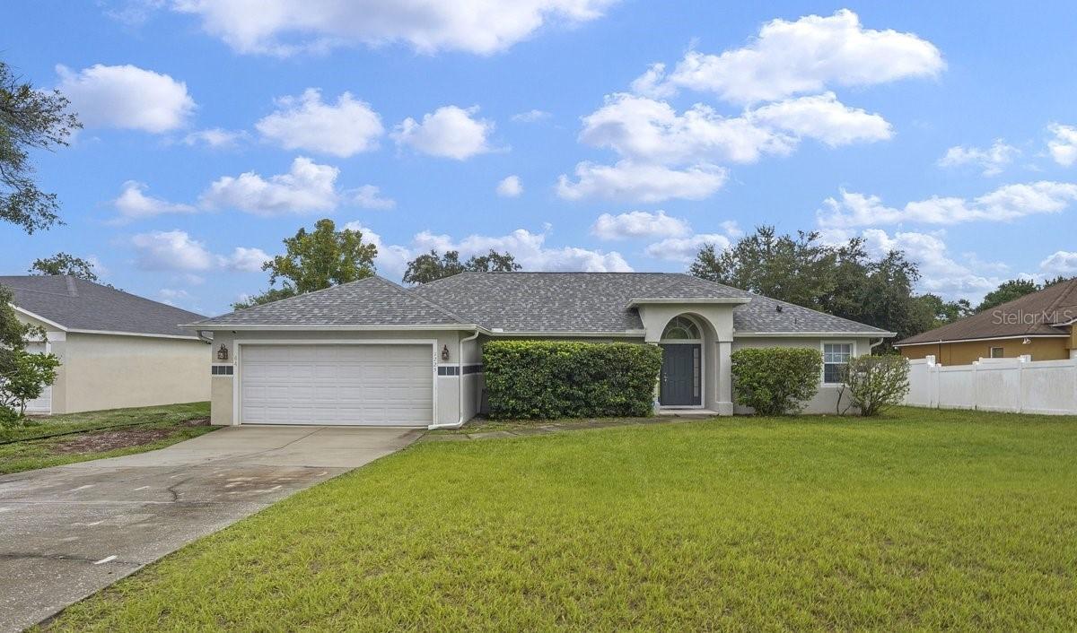 1725 Hernando Ave., Deltona, FL 32725
