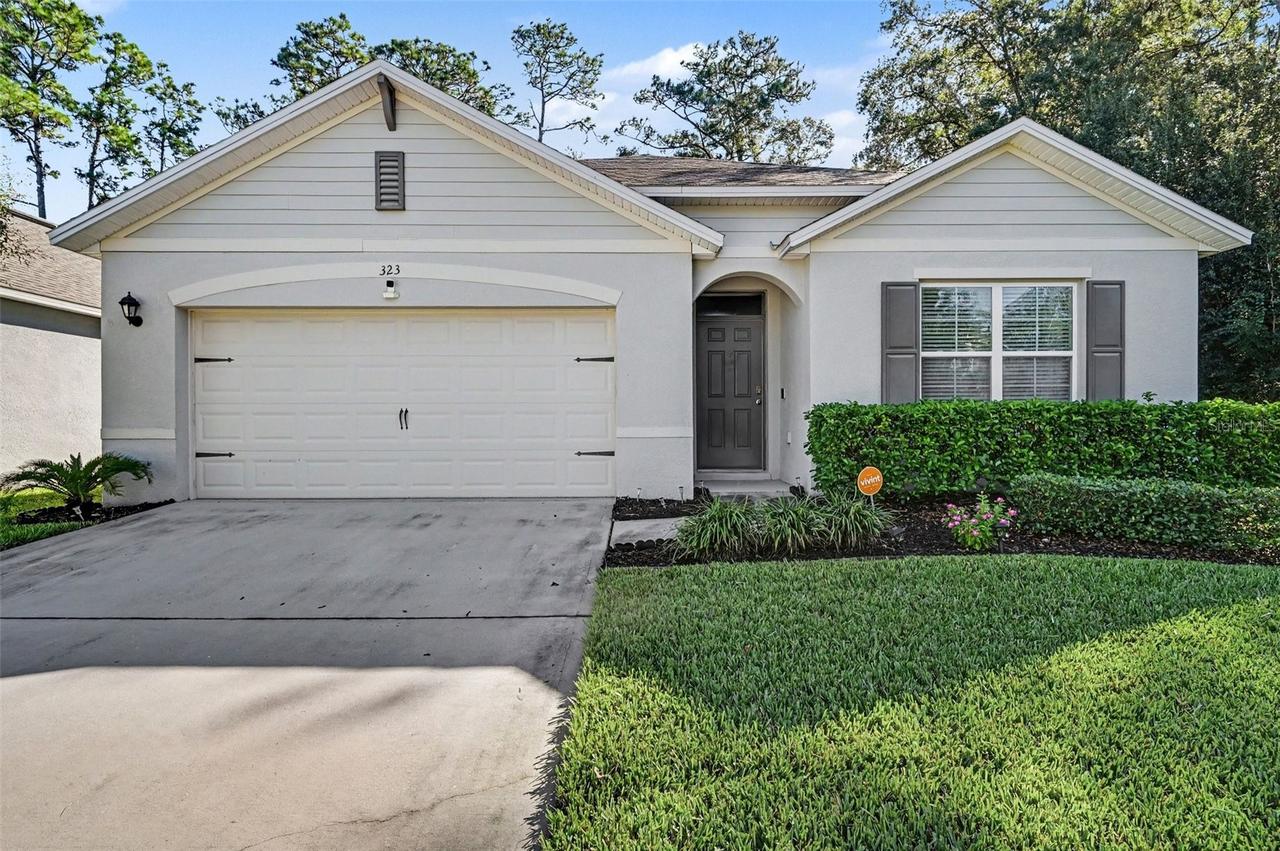 323 Charles Dr., Deland, FL 32724