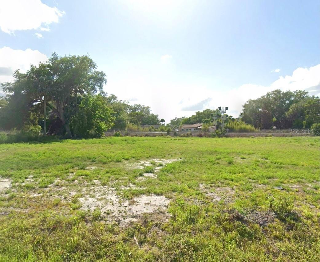 Dixie Way, Sanford, FL 32771