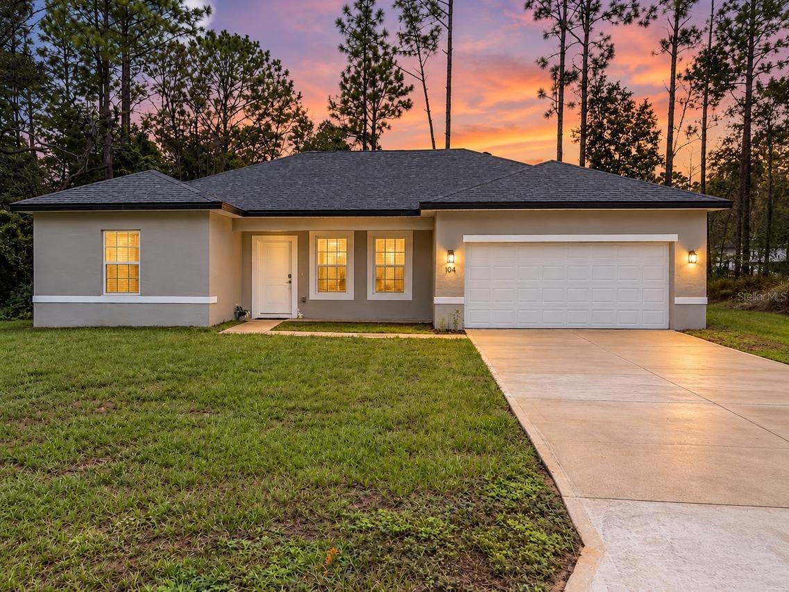 104 W Gondolier Pl., Citrus Springs, FL 34434