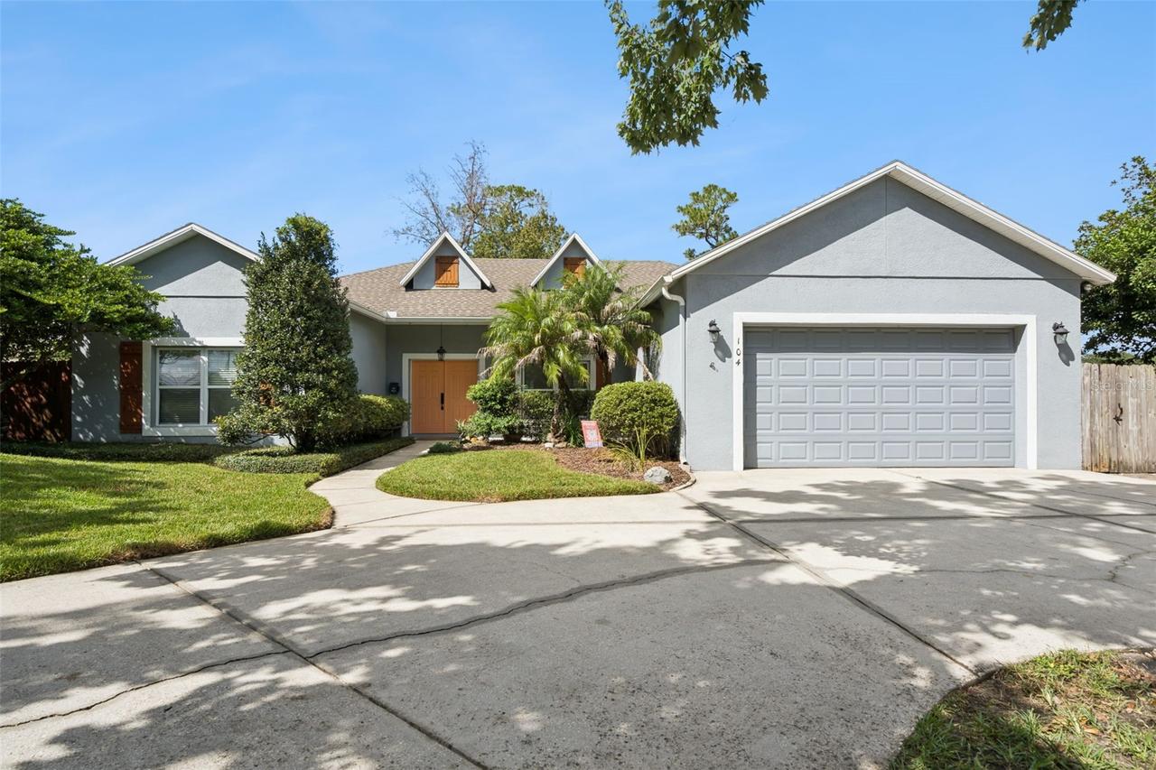 104 Smithson Dr., Oviedo, FL 32765