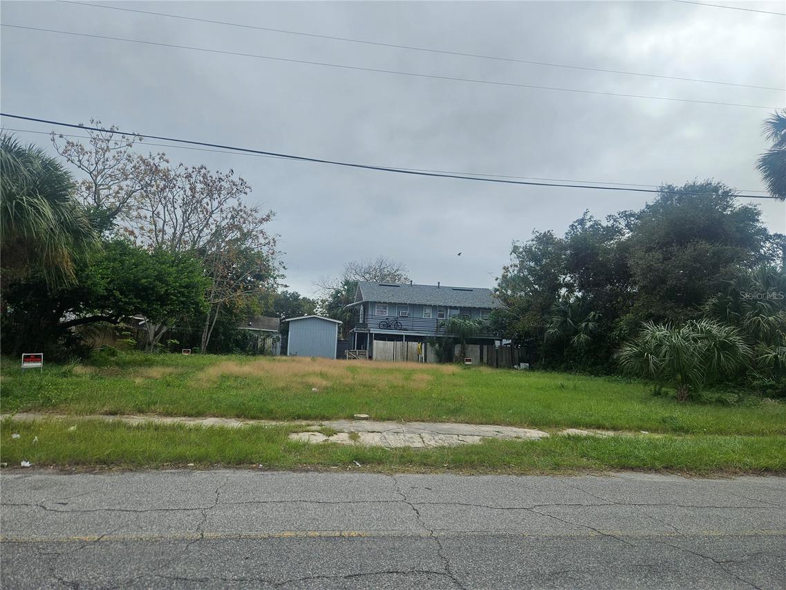 225 Congress Ave., Daytona Beach, FL 32114