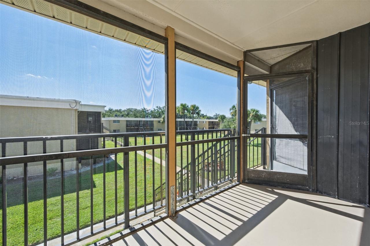 1000 Lake Of The Woods Blvd. #C201, Fern Park, FL 32730