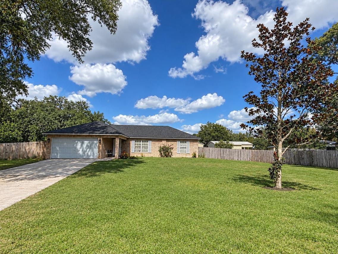 220 Blake St., Pierson, FL 32180