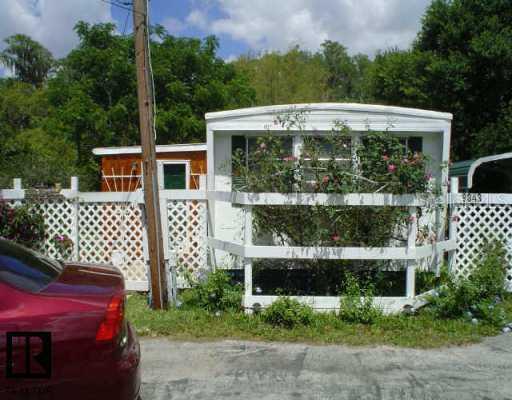 9843 Lake Dr., New Port Richey, FL 34654