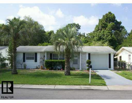 3334 Beacon Square Dr., Holiday, FL 34691