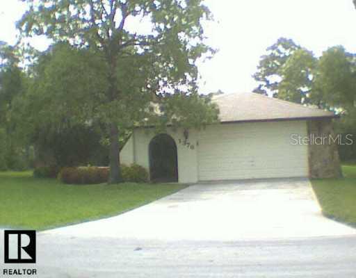 1376 Fayetteville Dr., Spring Hill, FL 34609
