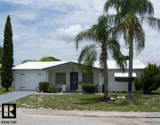 3347 Roxbury Dr., Holiday, FL 34691