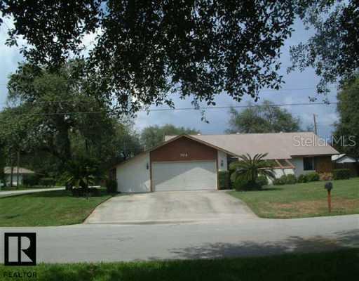 164 Randolph Ave., Spring Hill, FL 34606