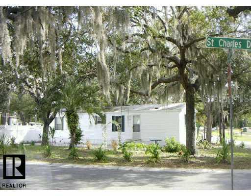 1301 Live Oak Pkwy., Tarpon Springs, FL 34689