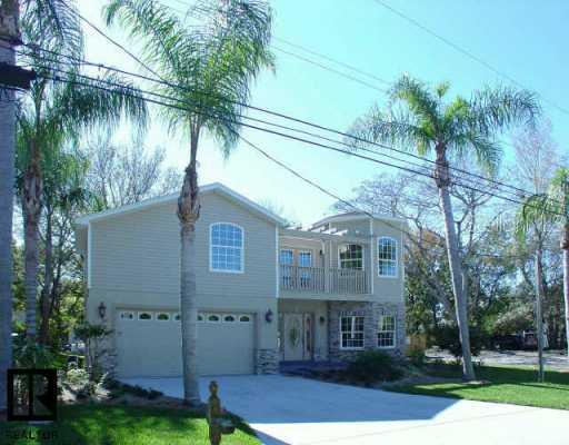 98 S Canal Dr., Palm Harbor, FL 34684