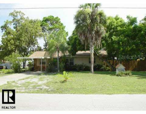 7926 Butler Ave., Hudson, FL 34667