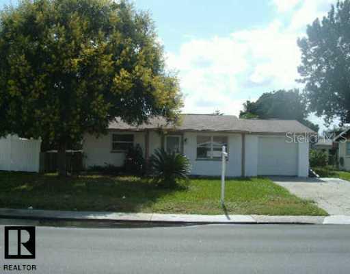 7734 Fox Hollow Dr., Port Richey, FL 34668