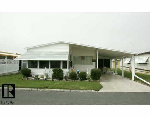 2117 Maui Dr., Holiday, FL 34691