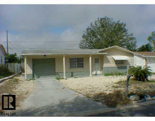 3741 Kingsbury Dr., Holiday, FL 34691