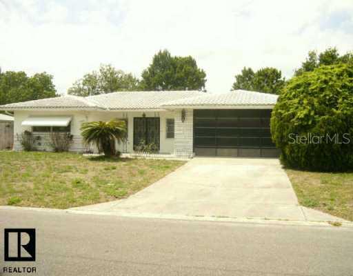 10321 Honeysuckle Ln., Port Richey, FL 34668