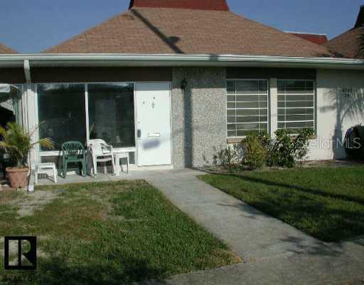 4337 Tahitian Gardens Cir. #G, Holiday, FL 34691