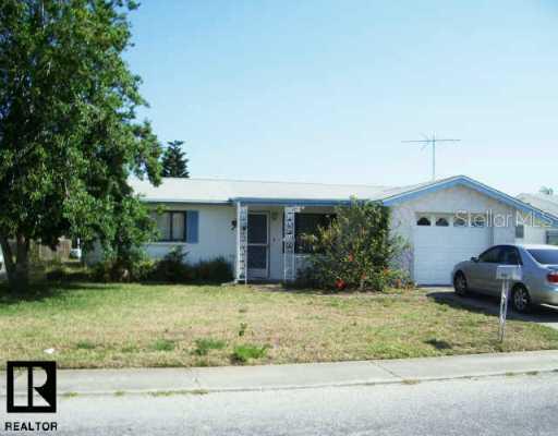 3048 Salisbury Dr., Holiday, FL 34691