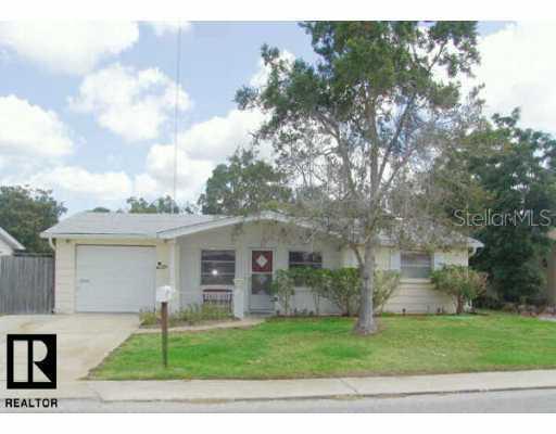 3301 Primrose Dr., Holiday, FL 34691
