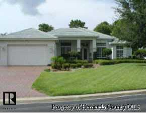 9245 Grand Cypress Dr., Weeki Wachee, FL 34613