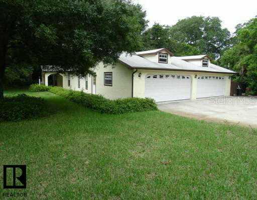 1008 Virginia Ave., Palm Harbor, FL 34683