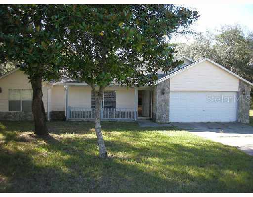 11085 Mexican Canary Ave., Weeki Wachee, FL 34614