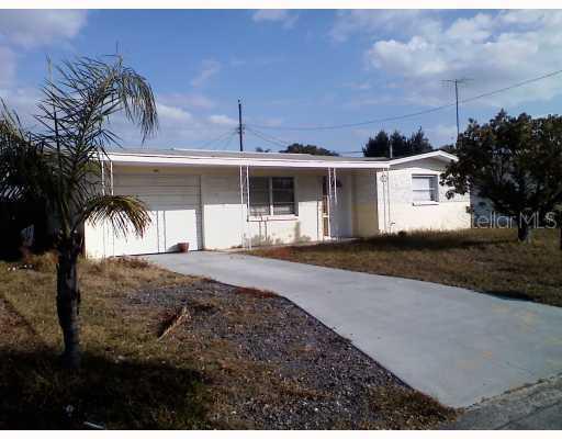 4915 Gaslight Ave., Holiday, FL 34690