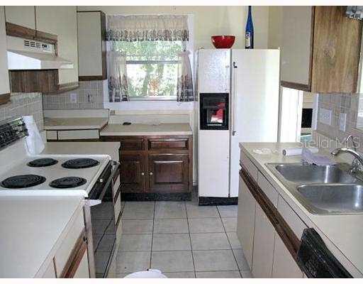 1204 N Florida Ave., Tarpon Springs, FL 34689