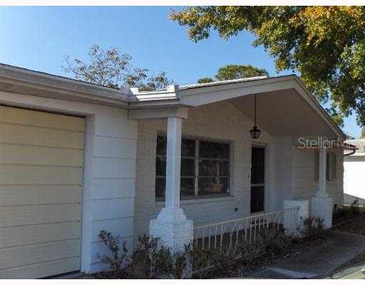 10011 Kingswood Ln., Port Richey, FL 34668