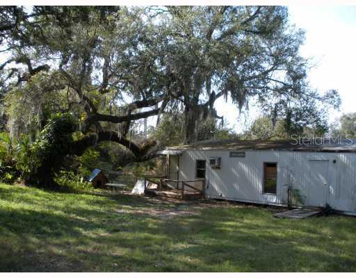 8545 Grave Ave., New Port Richey, FL 34654