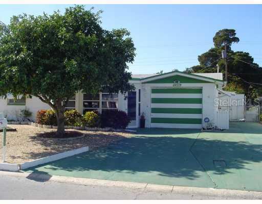 1335 Landau St., Holiday, FL 34690