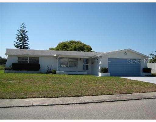 5230 Hawk Dr., Holiday, FL 34690