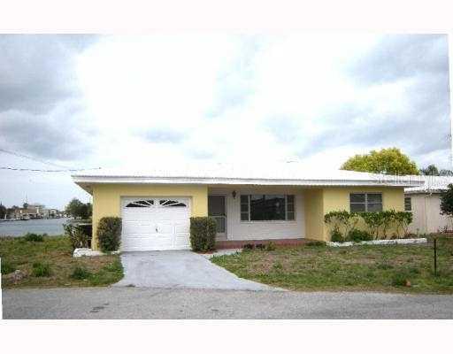 13841 Berkowitz Ave., Hudson, FL 34667