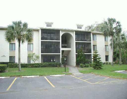 3134 Lake Pine Way #221E3, Tarpon Springs, FL 34688
